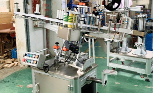 定制型平面打印和預(yù)(yù)制貼標(biāo)(biāo)機(jī)定制